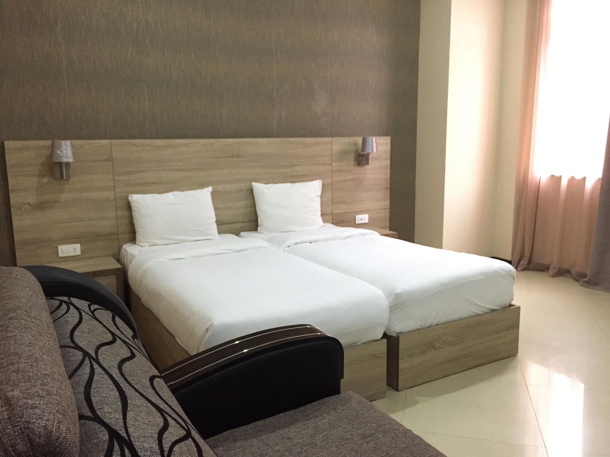 Primer Hotel Γιερεβάν Εξωτερικό φωτογραφία