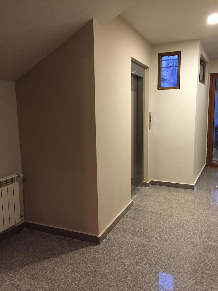 Primer Hotel Γιερεβάν Εξωτερικό φωτογραφία