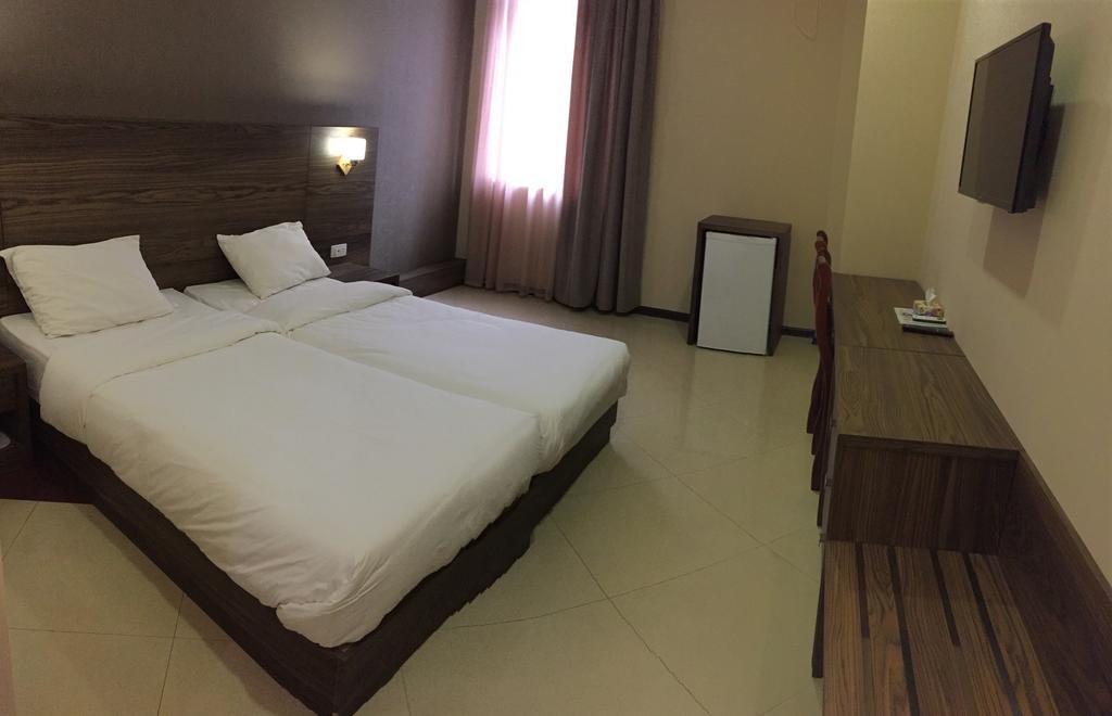 Primer Hotel Γιερεβάν Εξωτερικό φωτογραφία