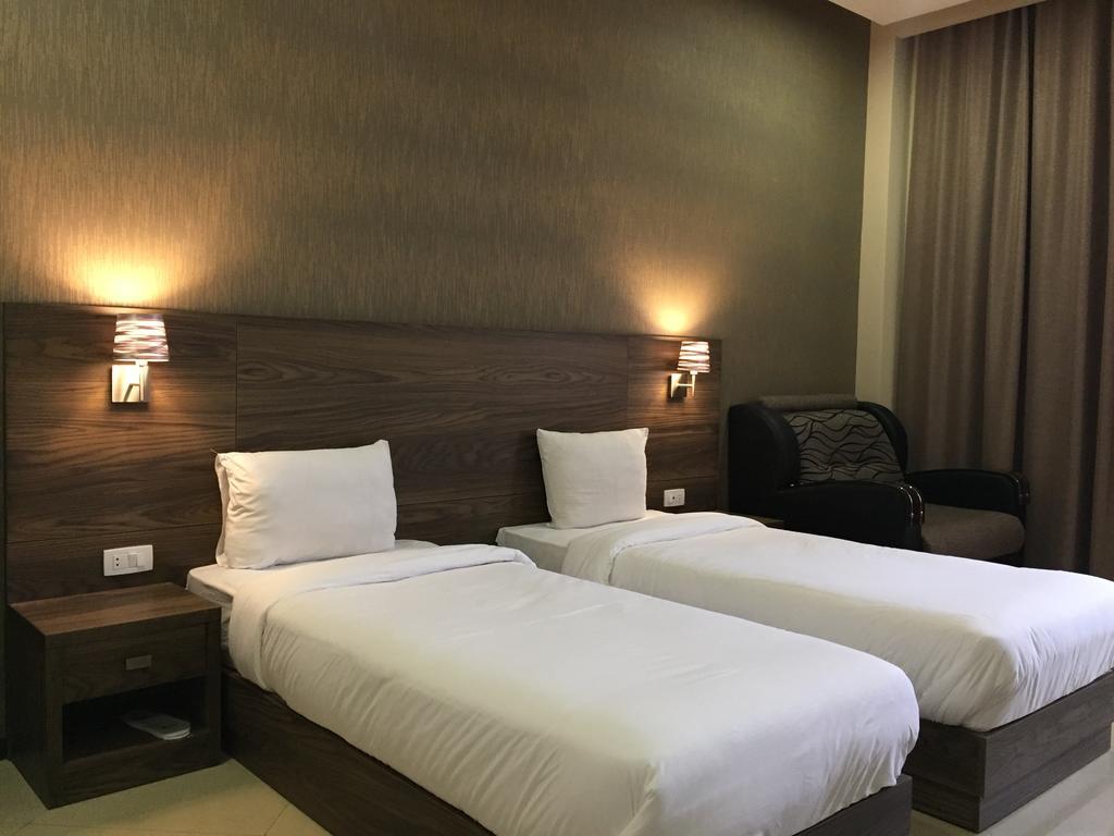 Primer Hotel Γιερεβάν Εξωτερικό φωτογραφία