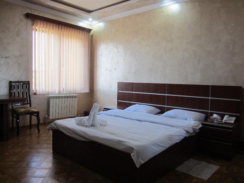 Primer Hotel Γιερεβάν Εξωτερικό φωτογραφία