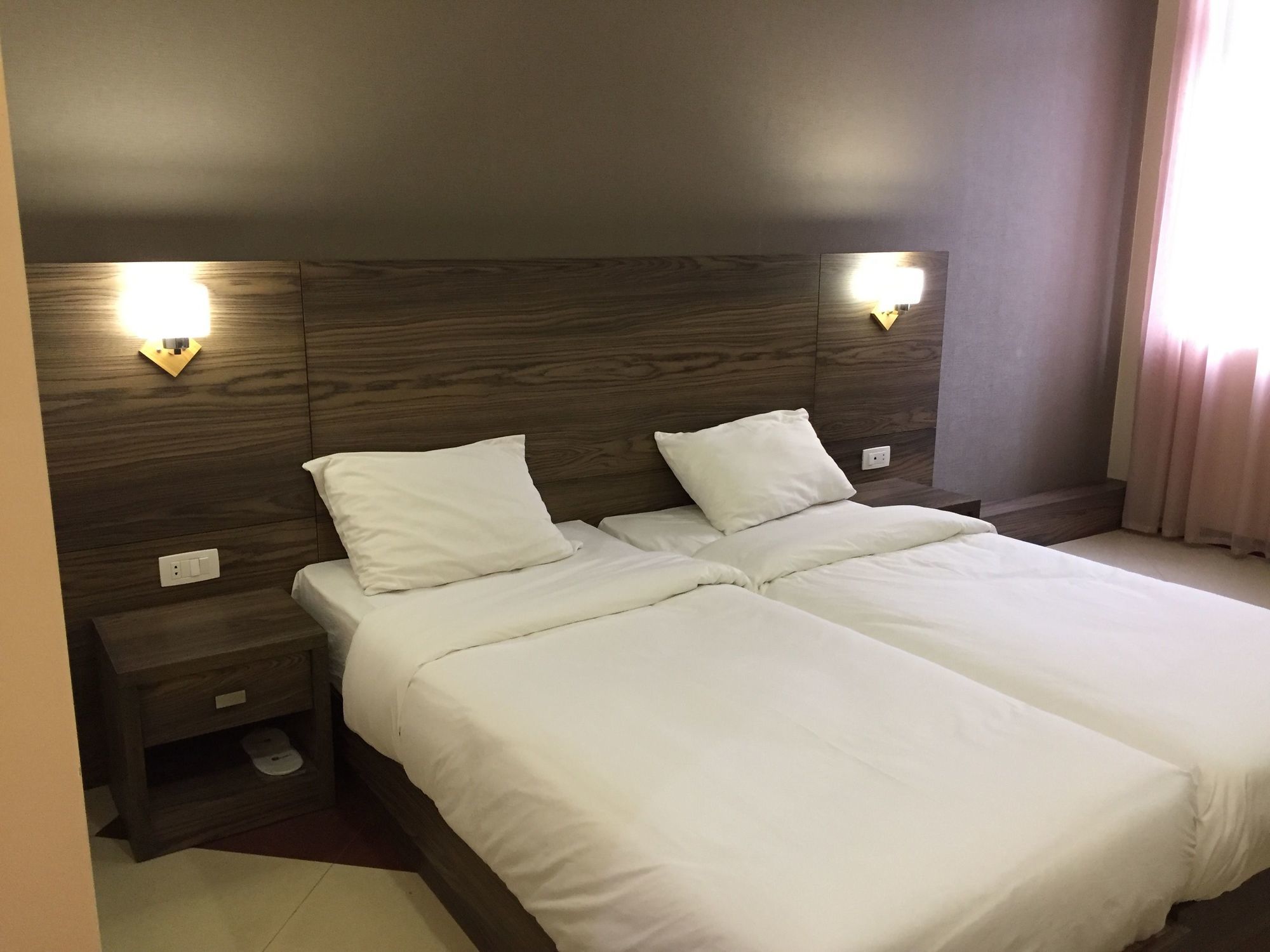 Primer Hotel Γιερεβάν Εξωτερικό φωτογραφία