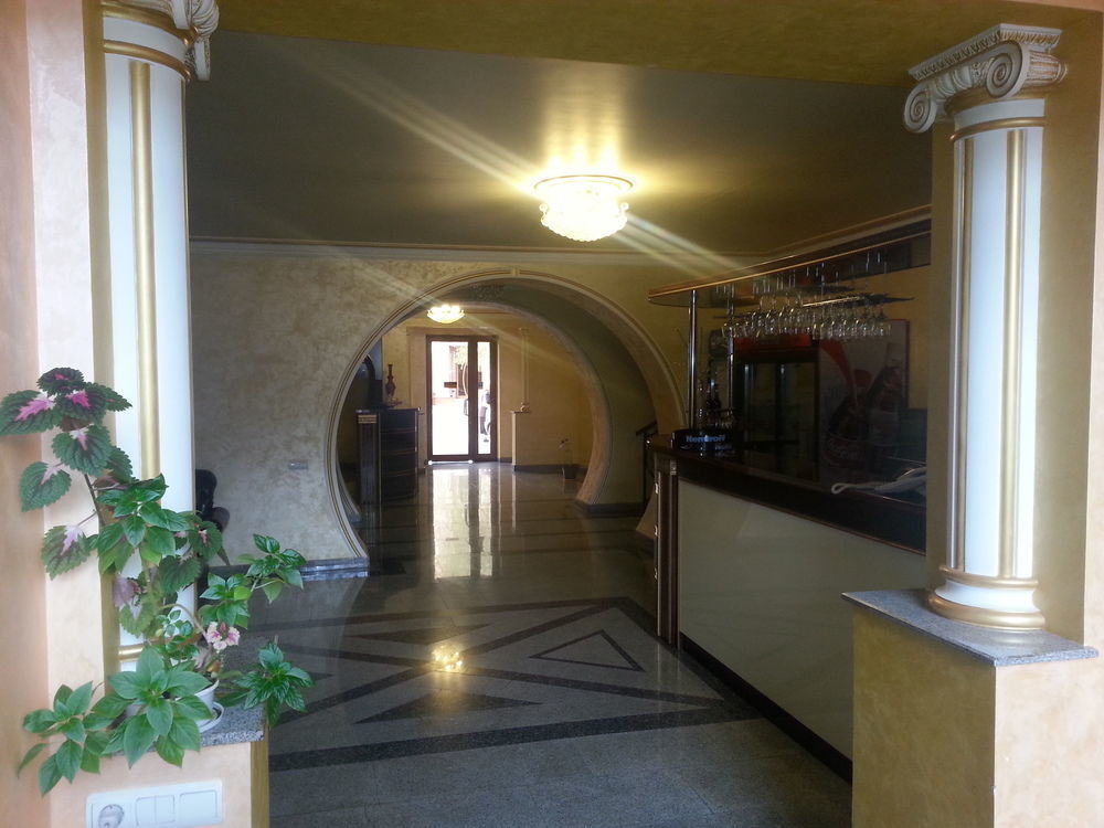 Primer Hotel Γιερεβάν Εξωτερικό φωτογραφία