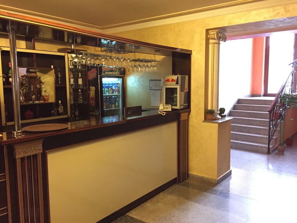 Primer Hotel Γιερεβάν Εξωτερικό φωτογραφία
