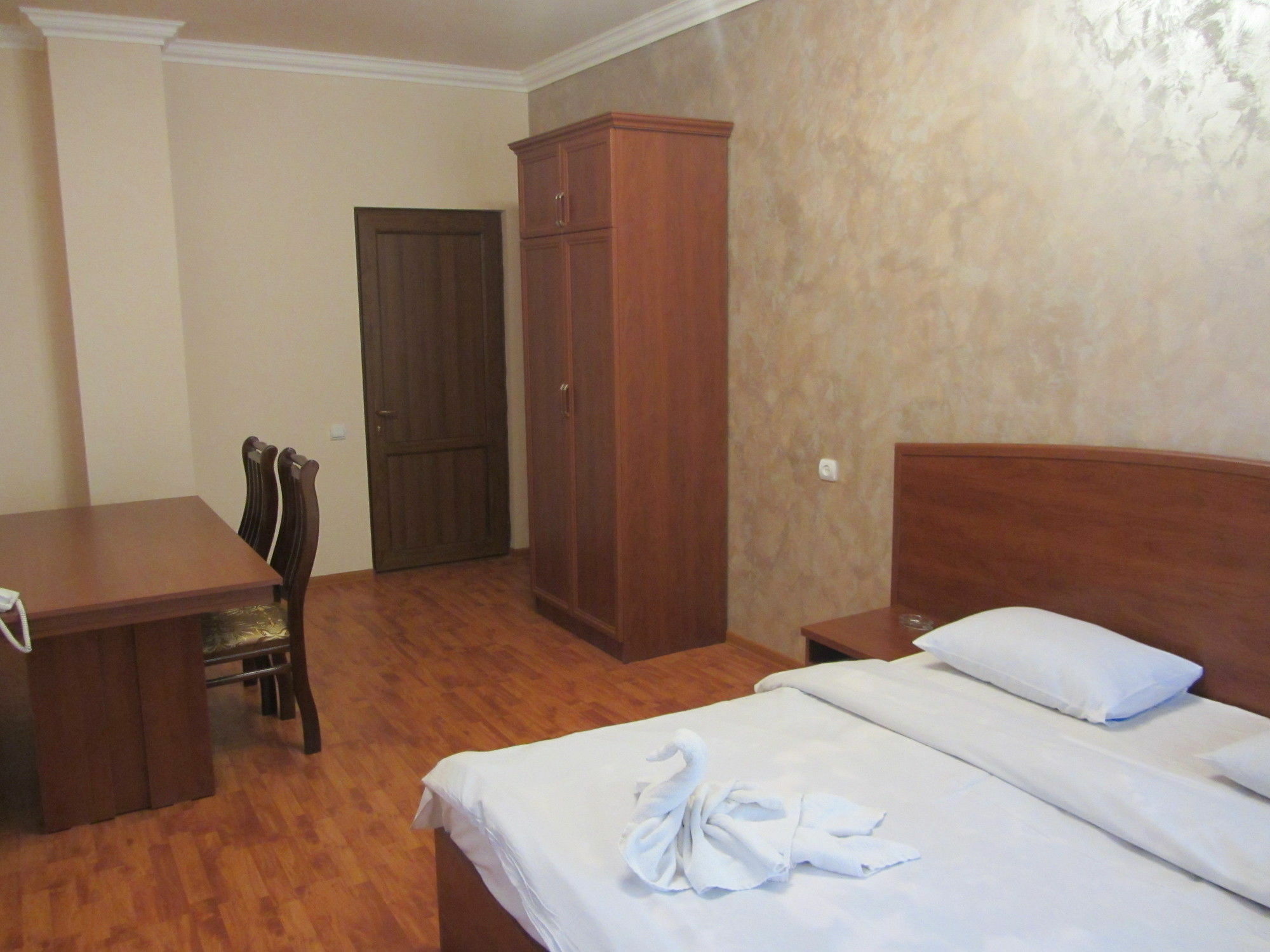 Primer Hotel Γιερεβάν Εξωτερικό φωτογραφία
