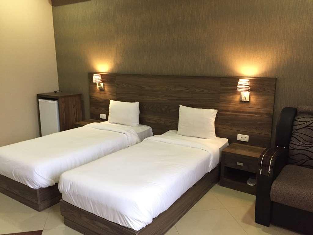 Primer Hotel Γιερεβάν Δωμάτιο φωτογραφία
